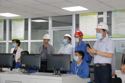 中衛(wèi)市委常委、常務(wù)副市長崔昆到寧夏華御調(diào)研