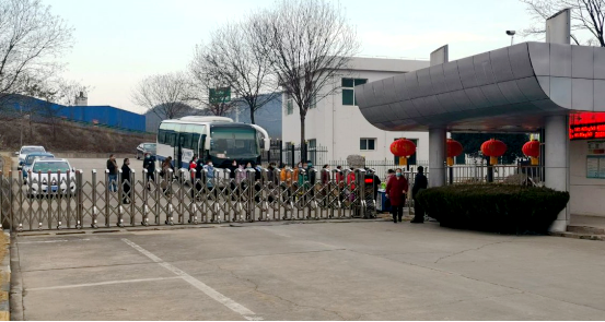 方舟制藥一線員工堅守崗位 防疫情，保生產