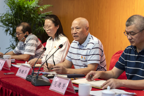 集團(tuán)黨委召開(kāi)換屆選舉黨員大會(huì)