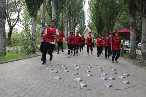 打造優(yōu)秀團(tuán)隊 共創(chuàng)企業(yè)輝煌