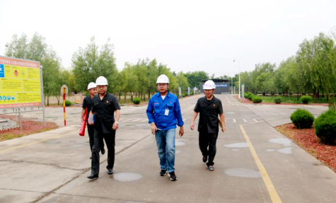 中衛(wèi)市中級(jí)人民法院與寧夏華御聯(lián)合開(kāi)展掃黑除惡主題宣傳活動(dòng)