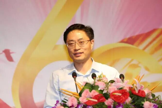 一家大神級的企業(yè)辦了一個(gè)低調(diào)的生日宴，速來圍觀！