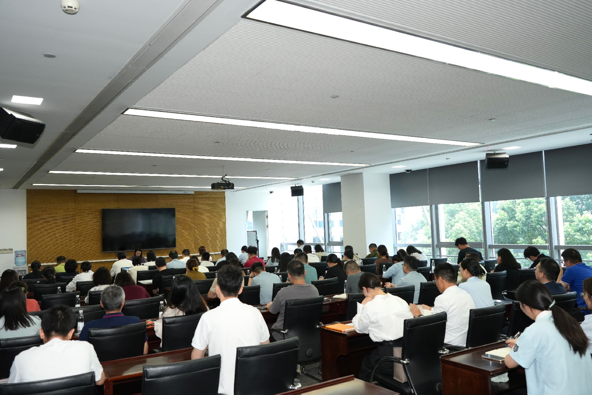 1725331948110252.jpg b1d24b356ebf39e710a9081ec71674a.jpg