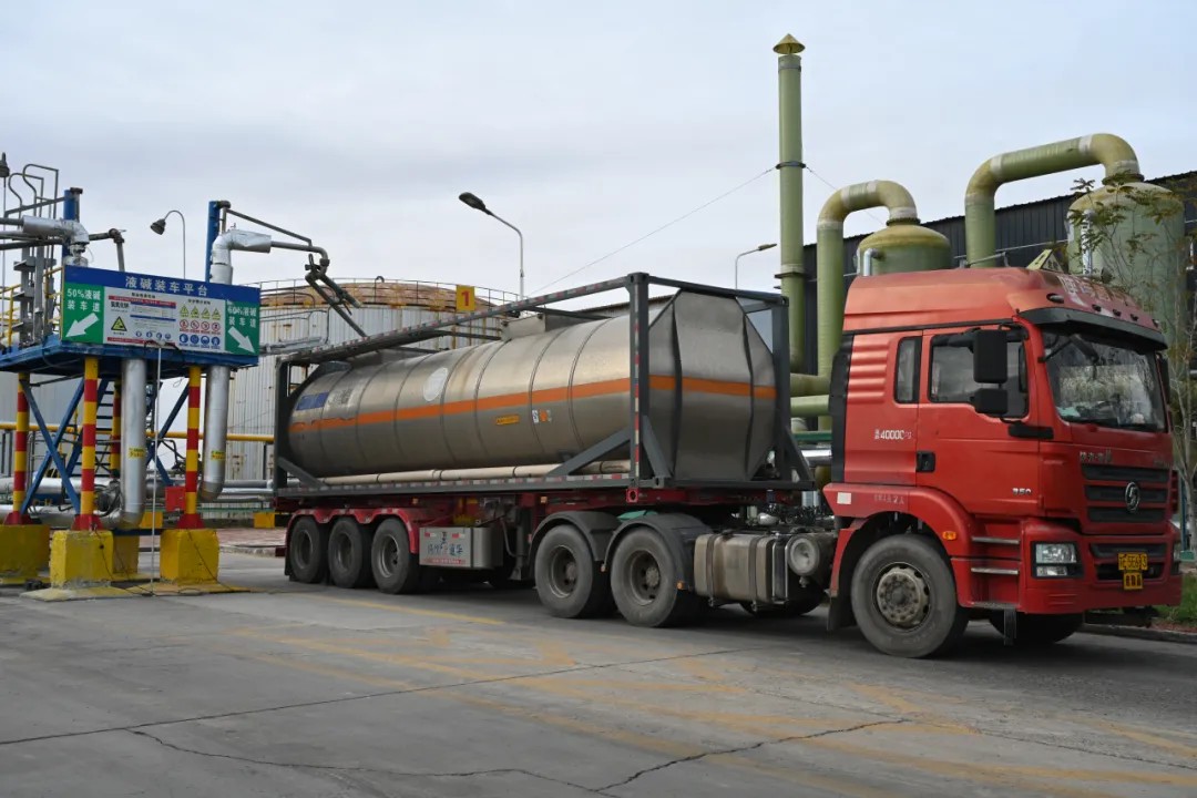 1733191800167713.jpg 640 (1).jpg