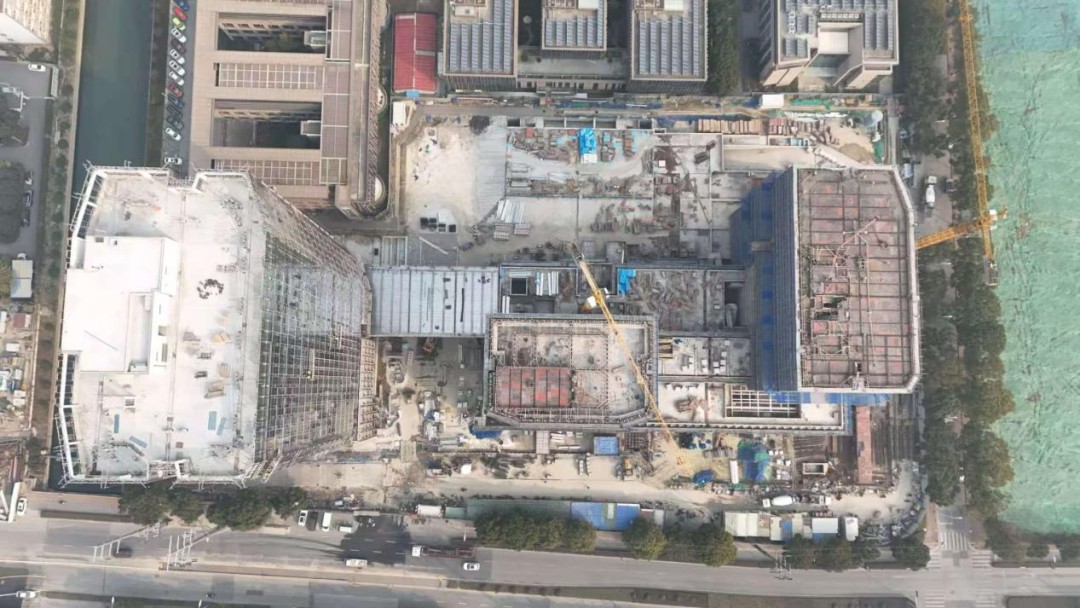 1735787541194996.jpg 640 (1).jpg